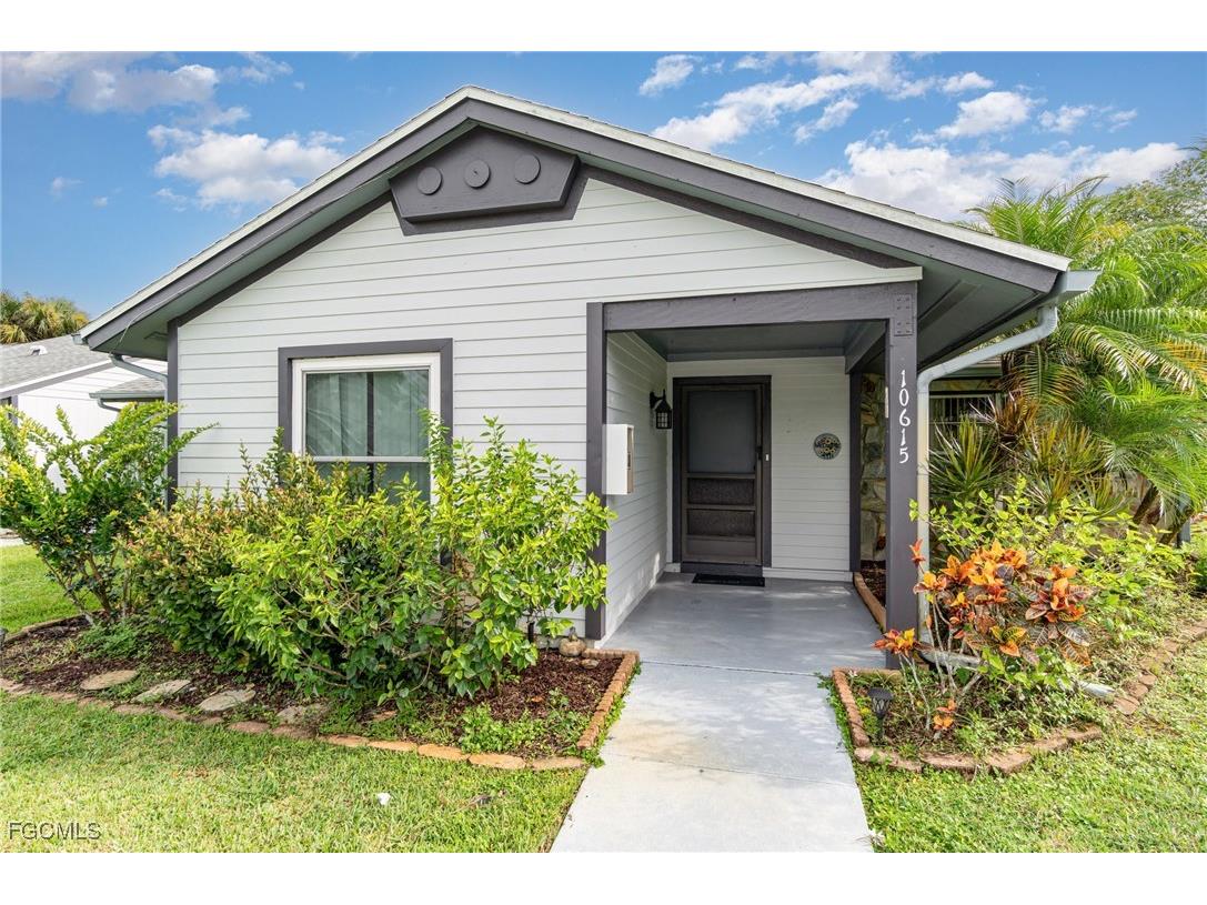 10615 Roxbury Court Lehigh Acres FL 33936 2025009440 image2