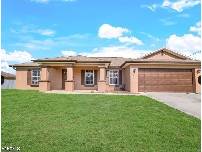 1062 Jamil Avenue S Lehigh Acres FL 33974 2026020542 image2