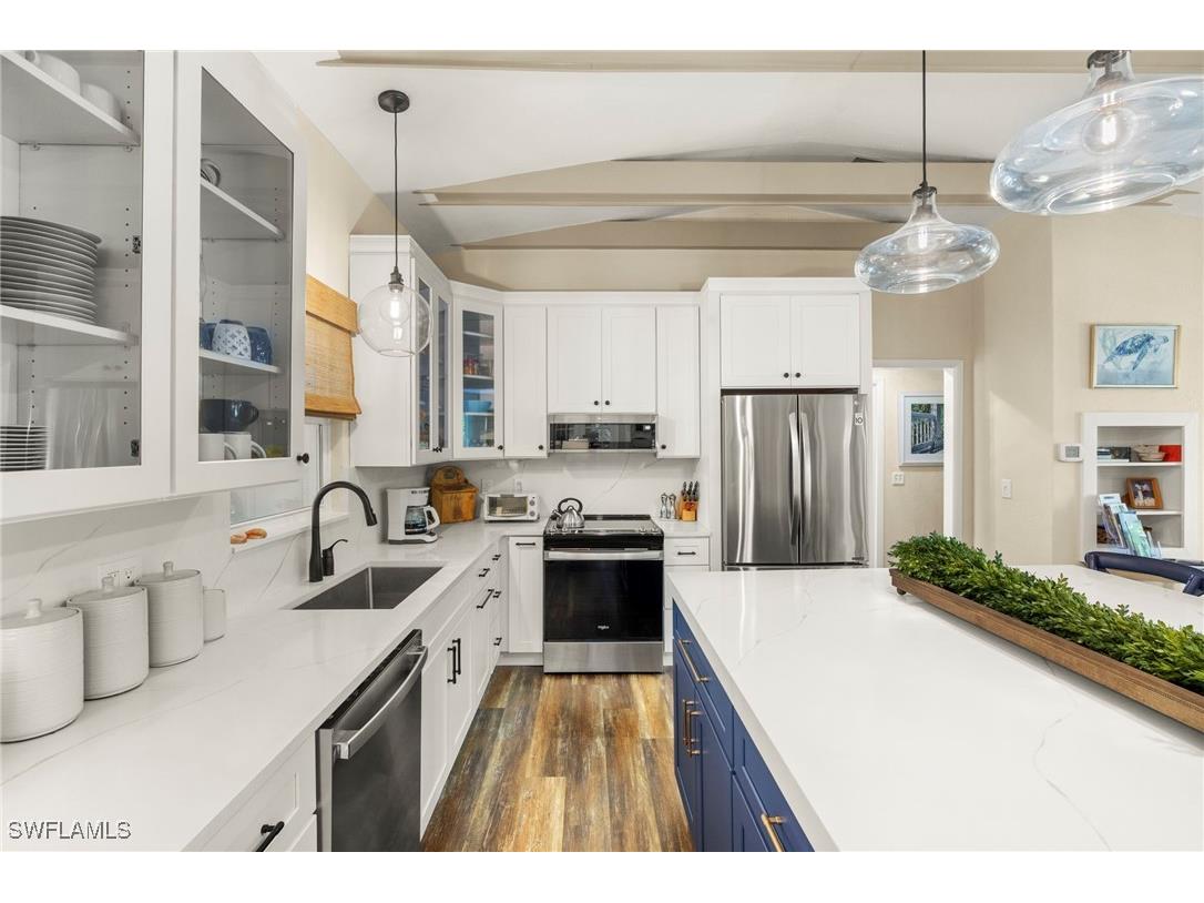 1062 S Yachtsman Drive Sanibel FL 33957 225060522 image10