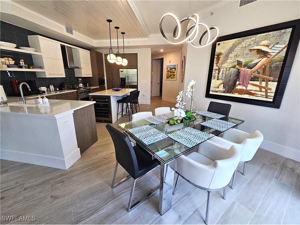 10620 Gulf Shore Drive #201 Naples FL 34108 225076832 image1