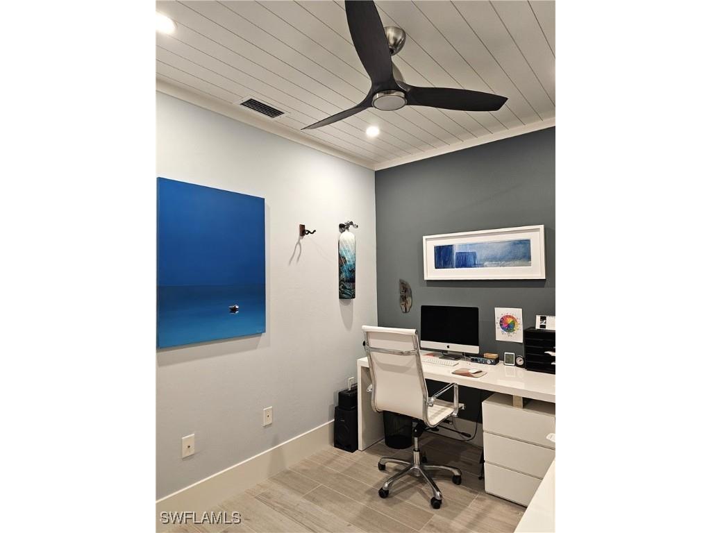 10620 Gulf Shore Drive #201 Naples FL 34108 225076832 image17