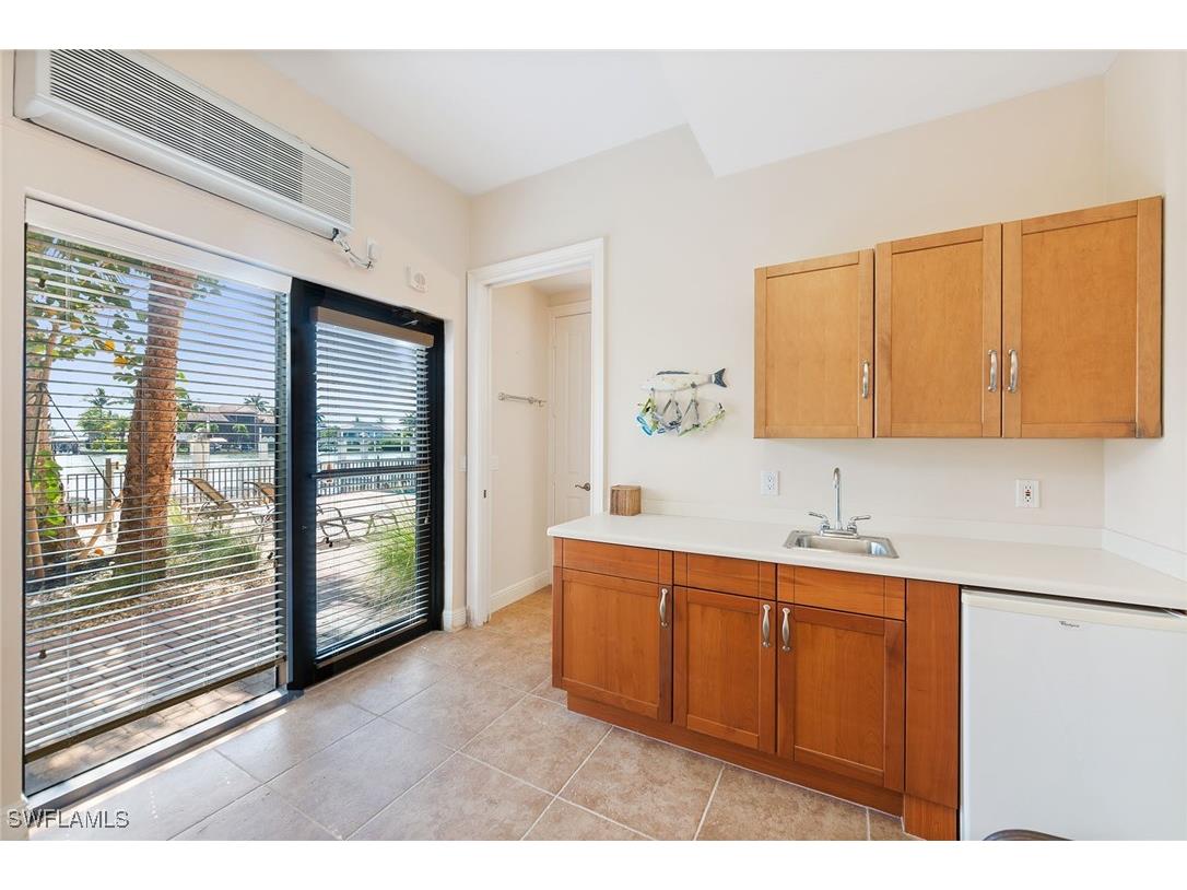10620 Gulf Shore Drive #602 Naples FL 34108 225053664 image17