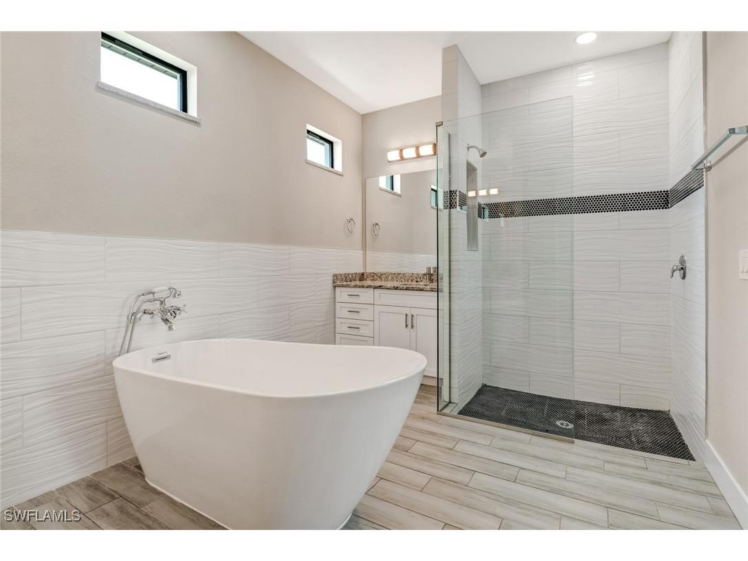 10621 Landau Lane Bonita Springs FL 34135 225072034 image12