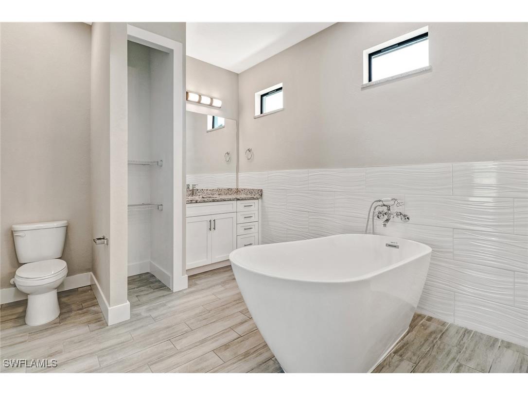 10621 Landau Lane Bonita Springs FL 34135 225072034 image13