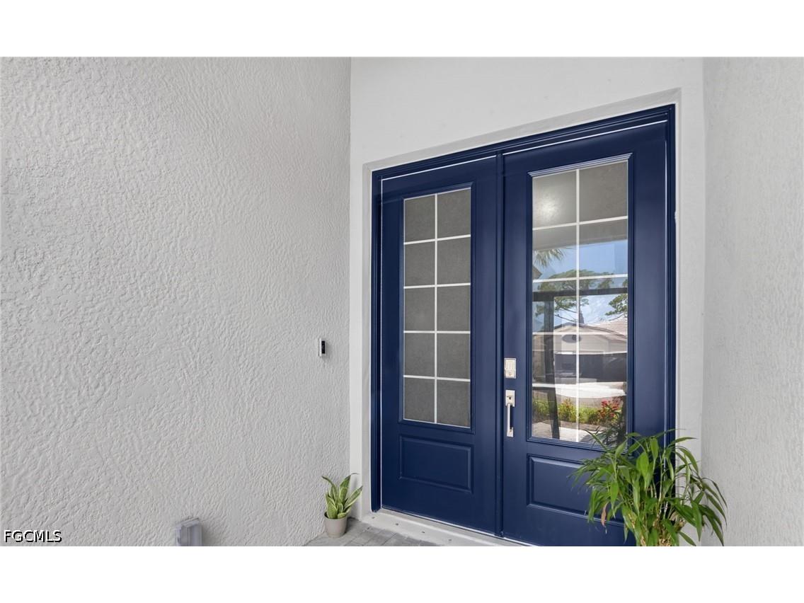 10625 Timber Creek Drive Fort Myers FL 33913 2026028881 image3