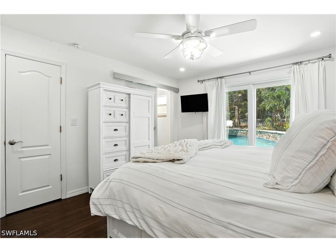 1063 22nd Avenue N Naples FL 34103 226013166 image17