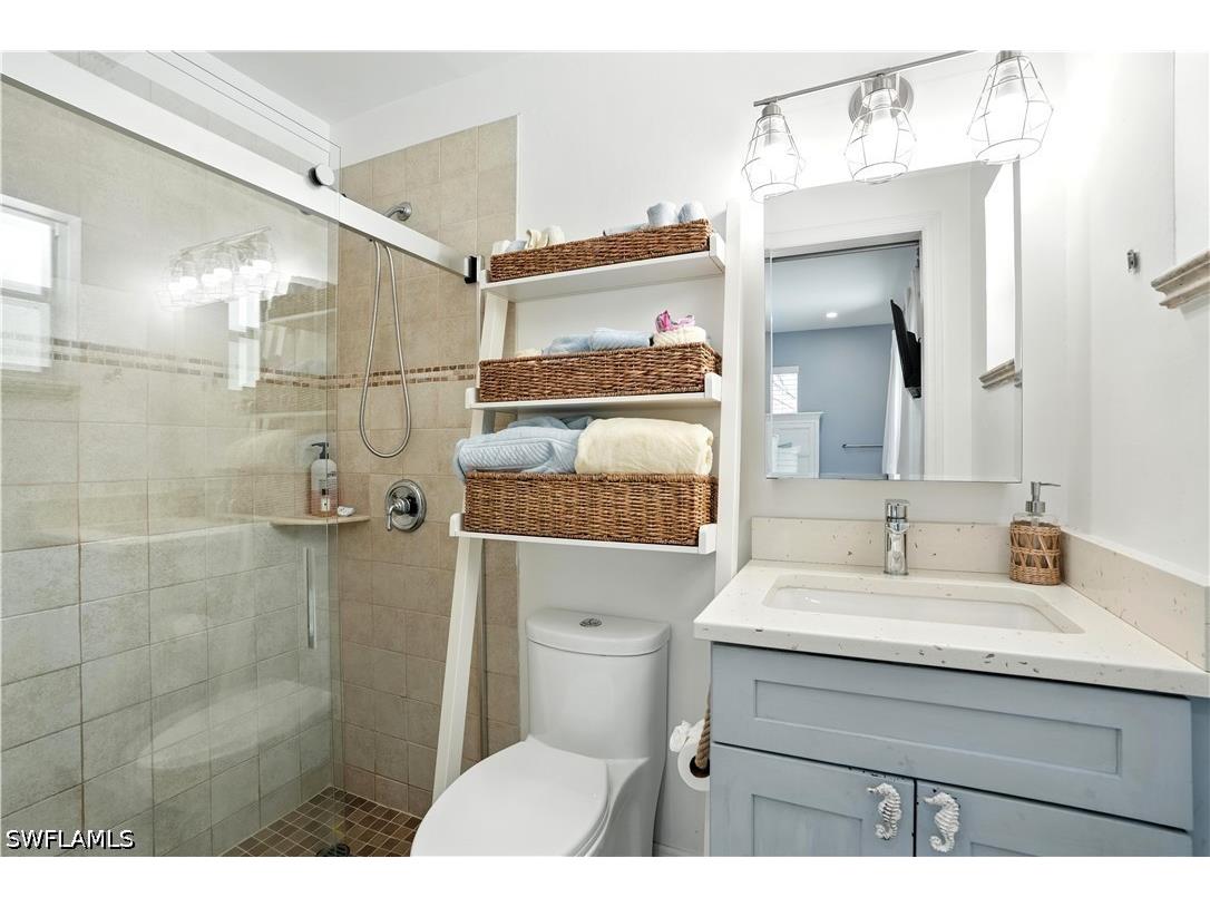 1063 22nd Avenue N Naples FL 34103 226013166 image18