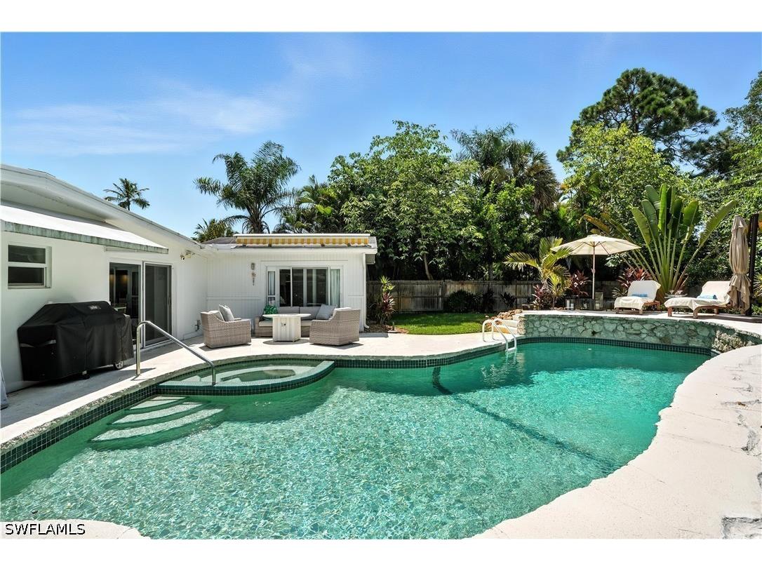 1063 22nd Avenue N Naples FL 34103 226013166 image27