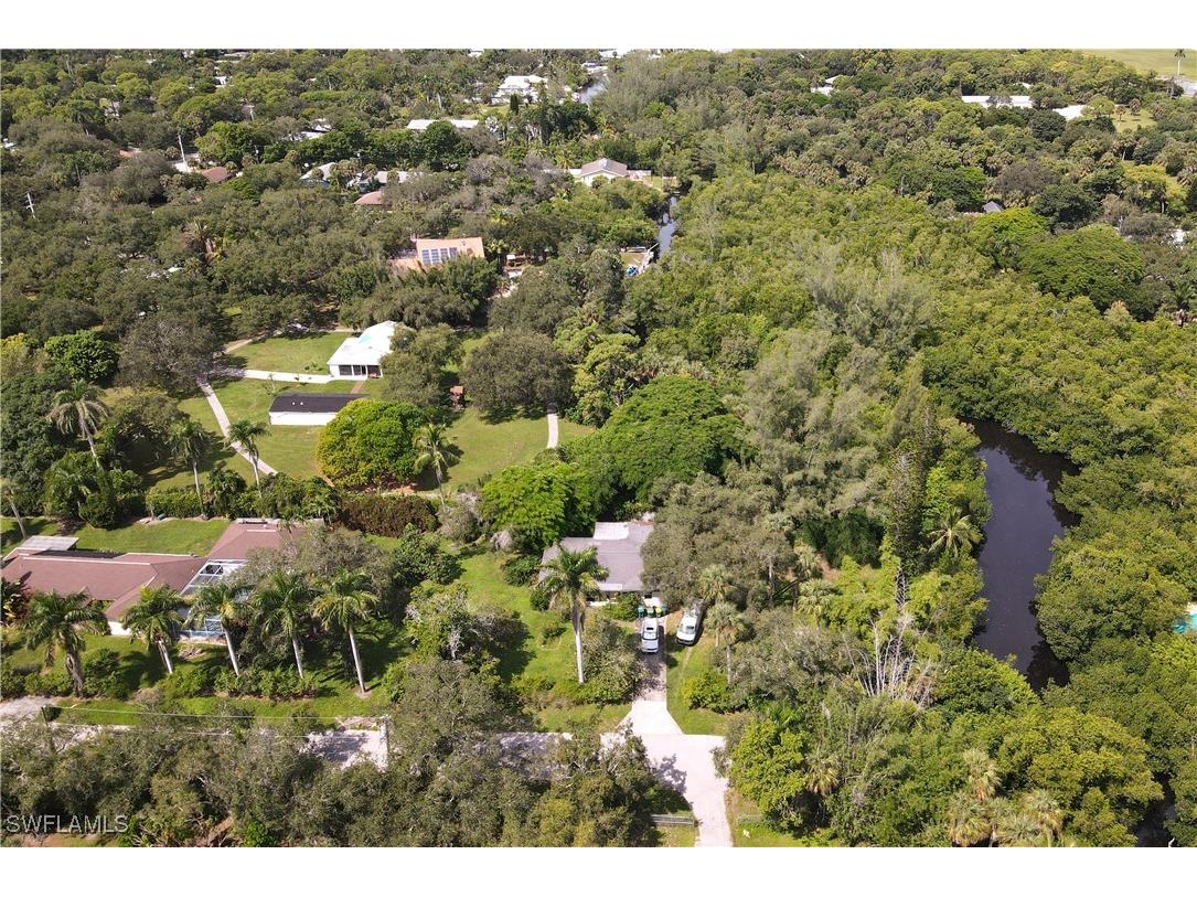 1063 Shadowlawn Drive Naples FL 34104 225076807 image10