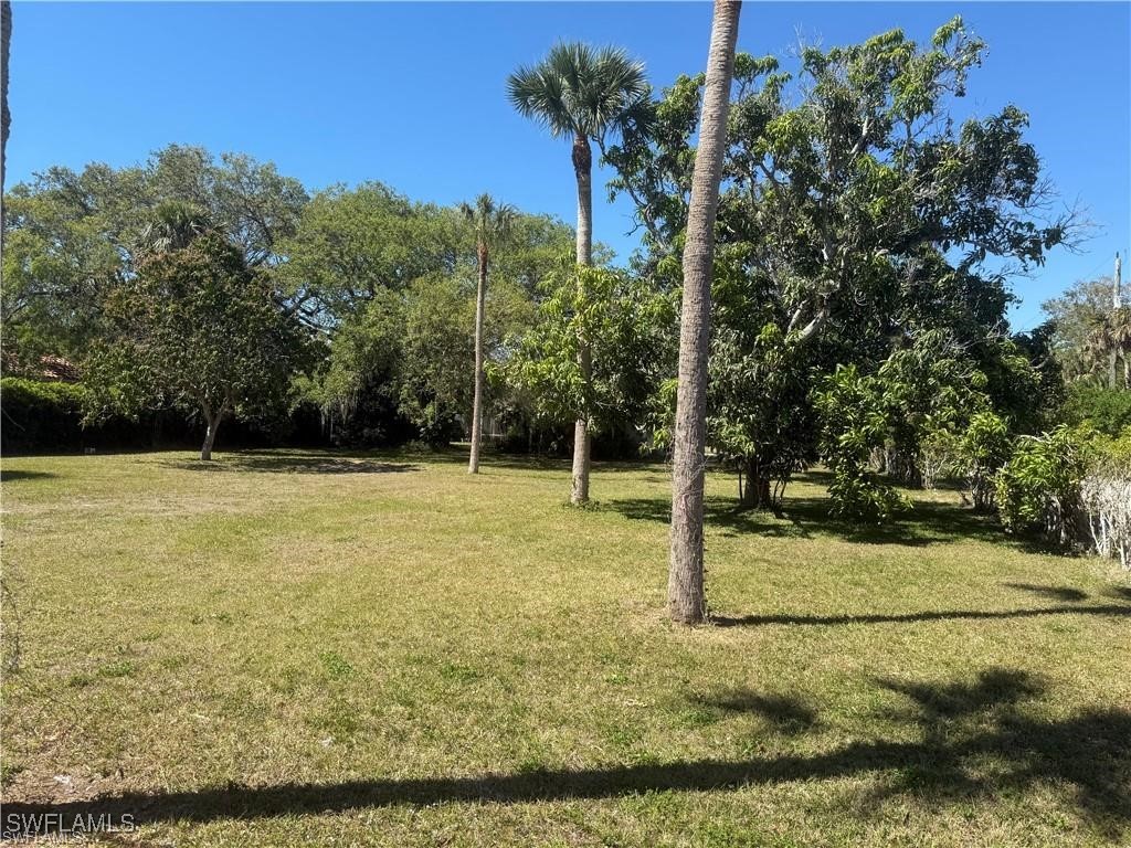 1063 Shadowlawn Drive Naples FL 34104 225076807 image13