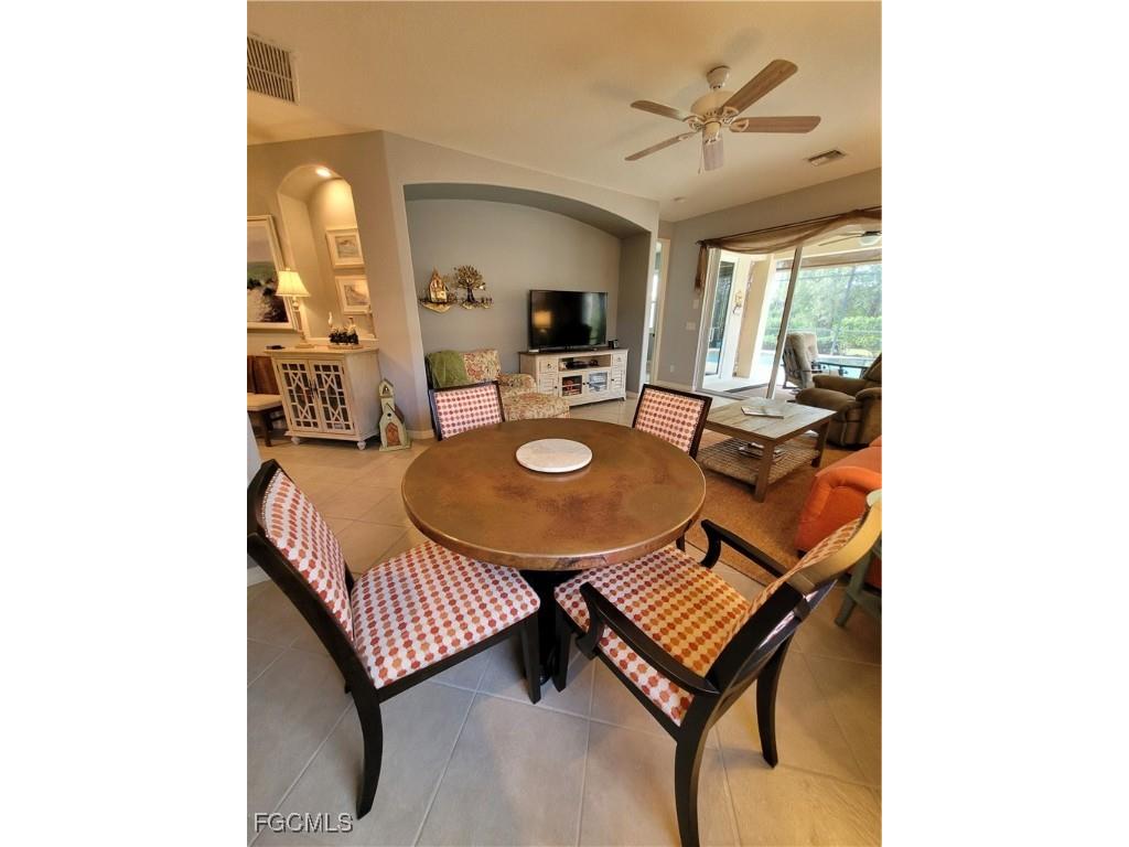 10630 Camarelle Circle Fort Myers FL 33913 2025007152 image7