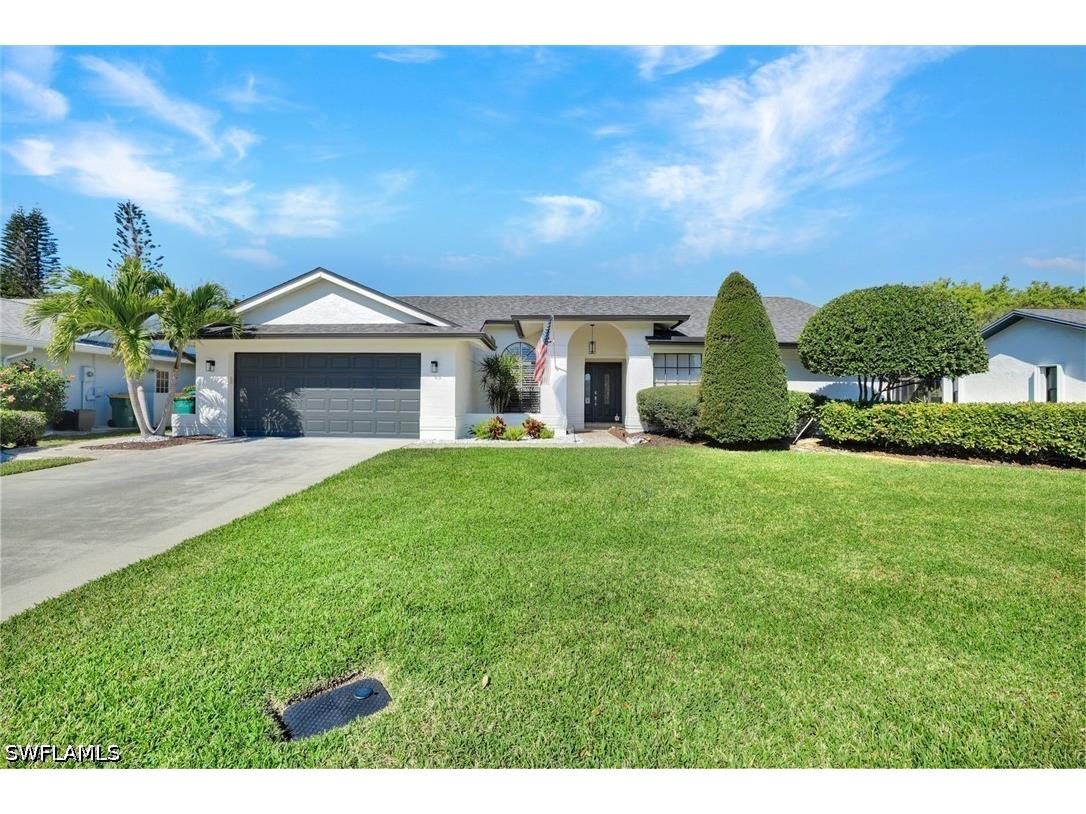 10631 Regent Circle Naples FL 34109 226012269 image1