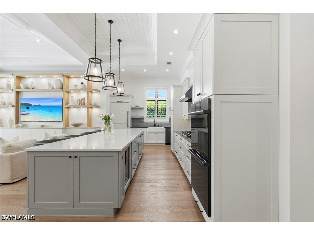 1064 13th Street N Naples FL 34102 226013160 image19