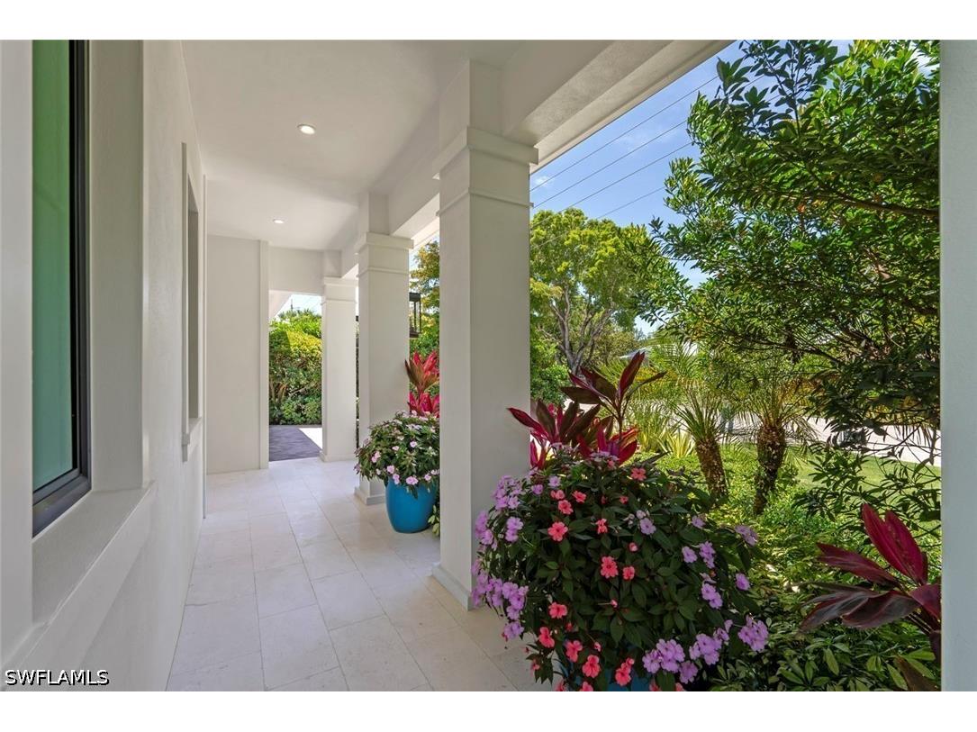 1064 13th Street N Naples FL 34102 226013160 image23