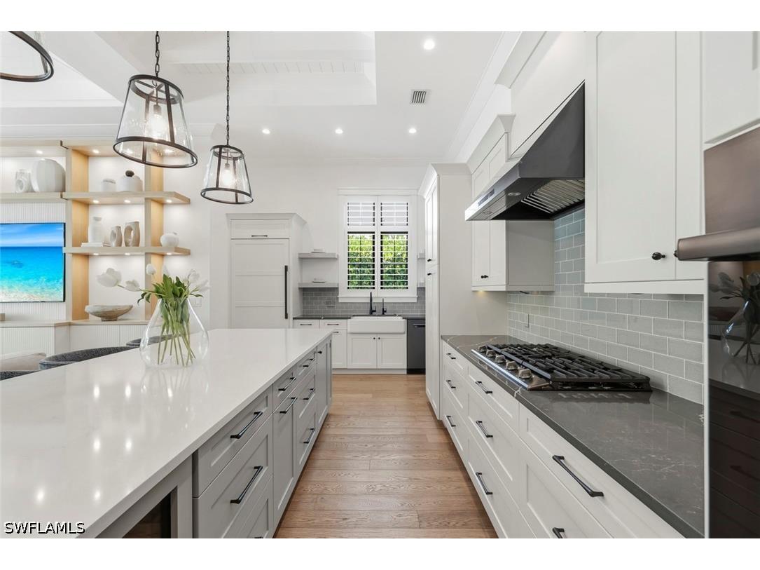 1064 13th Street N Naples FL 34102 226013160 image34