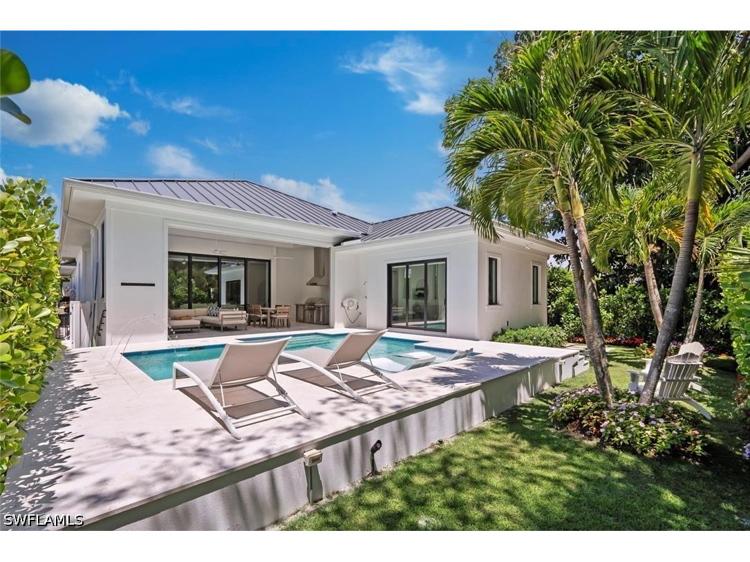 1064 13th Street N Naples FL 34102 226013160 image45