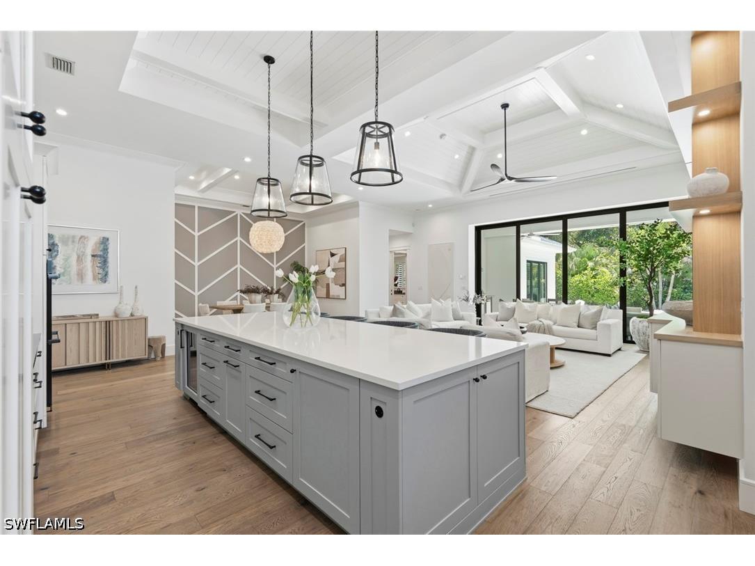 1064 13th Street N Naples FL 34102 226013160 image8