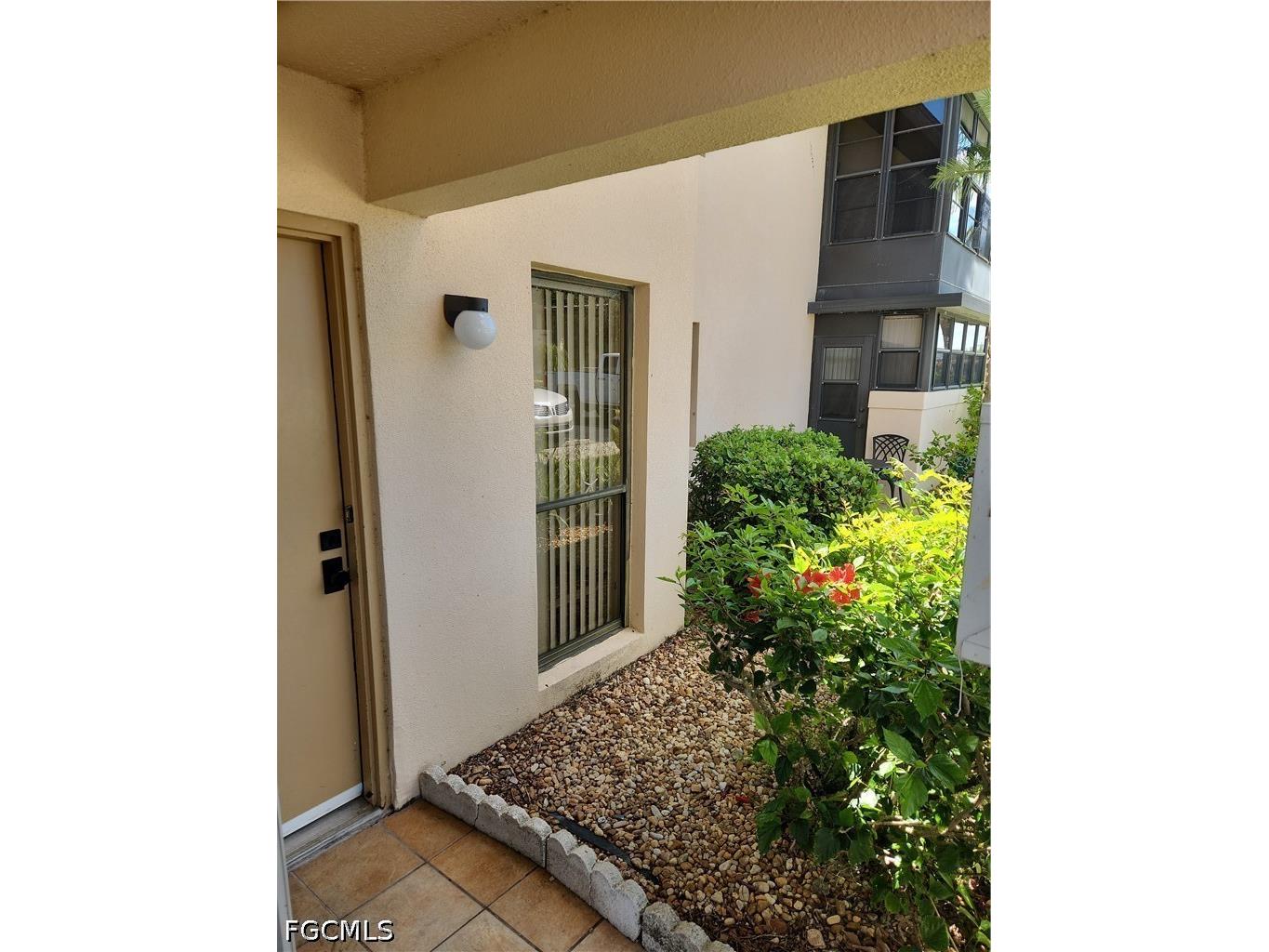 1064 Villa Drive #C103 Labelle FL 33935 2026020504 image3
