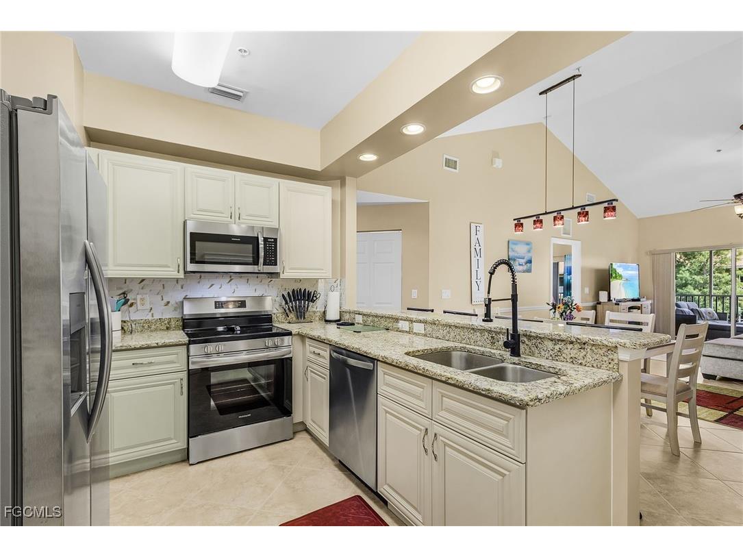 1064 Winding Pines Circle #205 Cape Coral FL 33909 225062596 image3