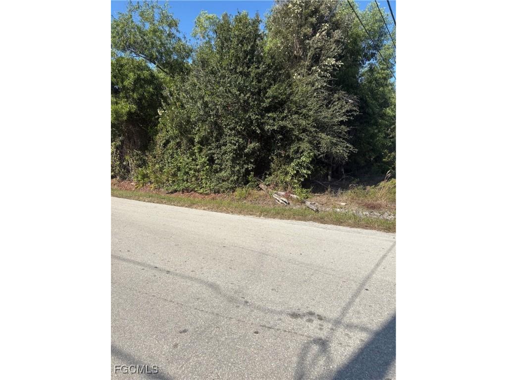 10641 Stringfellow Road Bokeelia FL 33922 2025023242 image1