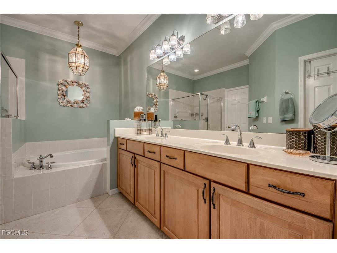 10645 Avila Circle Fort Myers FL 33913 2025023148 image24