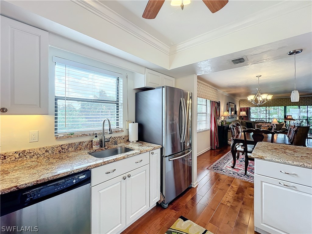 1065 8th Street S #203 Naples FL 34102 226008052 image16