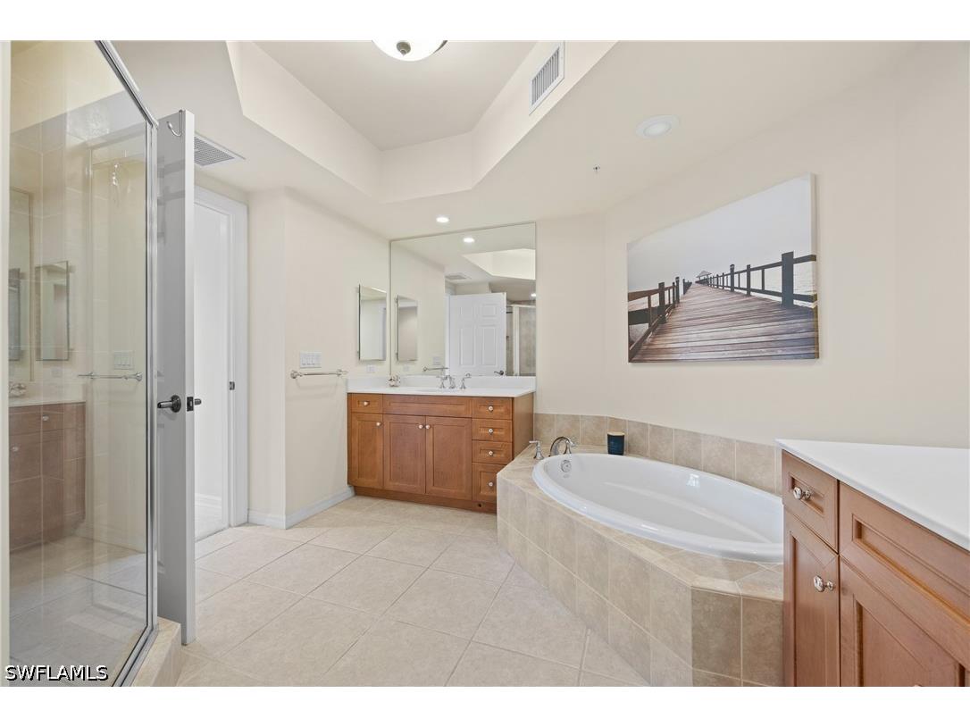 1065 Borghese Lane #203 Naples FL 34114 226023089 image16