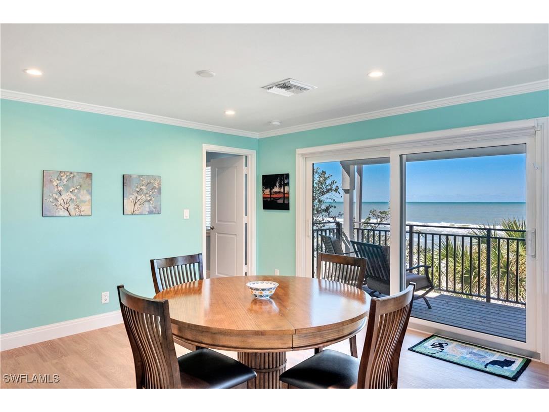 1065 Gulf Shore Boulevard N #201 Naples FL 34102 225067819 image10