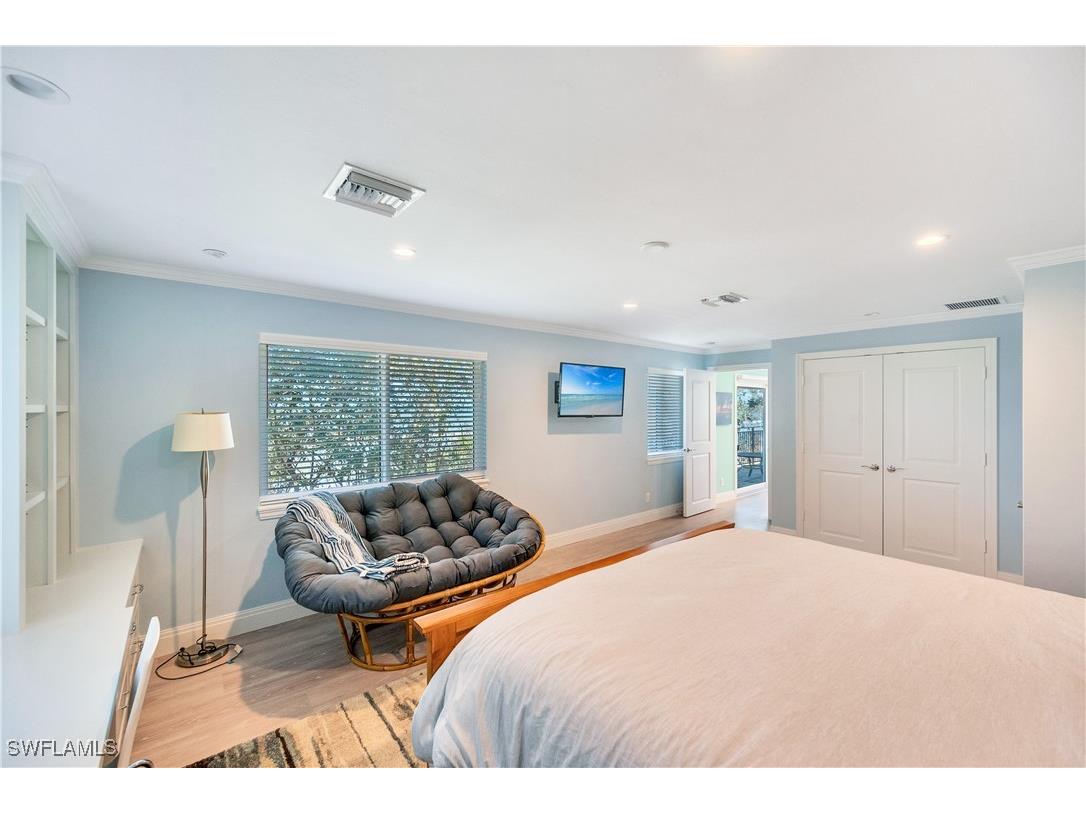 1065 Gulf Shore Boulevard N #201 Naples FL 34102 225067819 image12