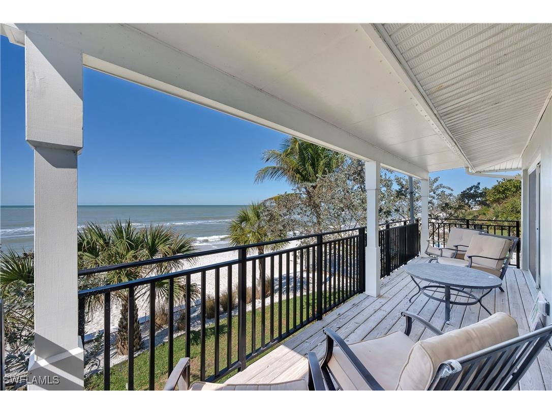 1065 Gulf Shore Boulevard N #201 Naples FL 34102 225067819 image2