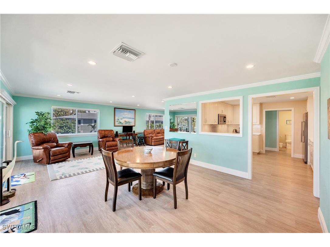 1065 Gulf Shore Boulevard N #201 Naples FL 34102 225067819 image7