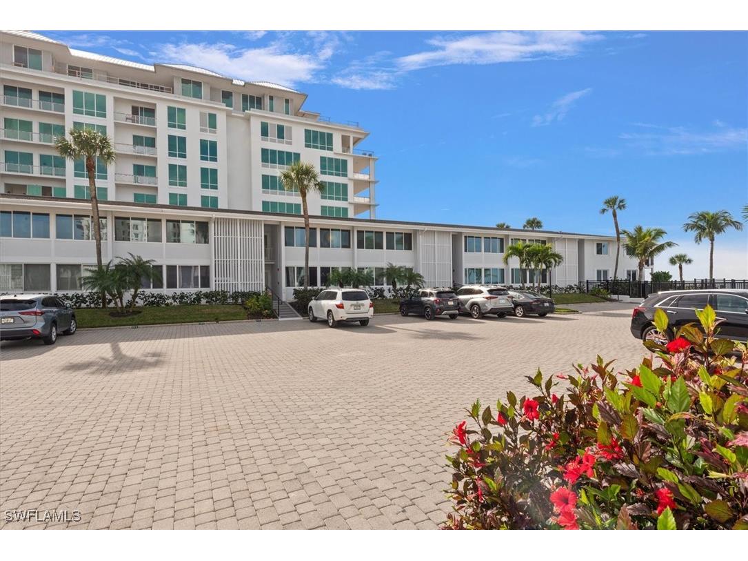 1065 Gulf Shore Boulevard N #205 Naples FL 34102 225080012 image33