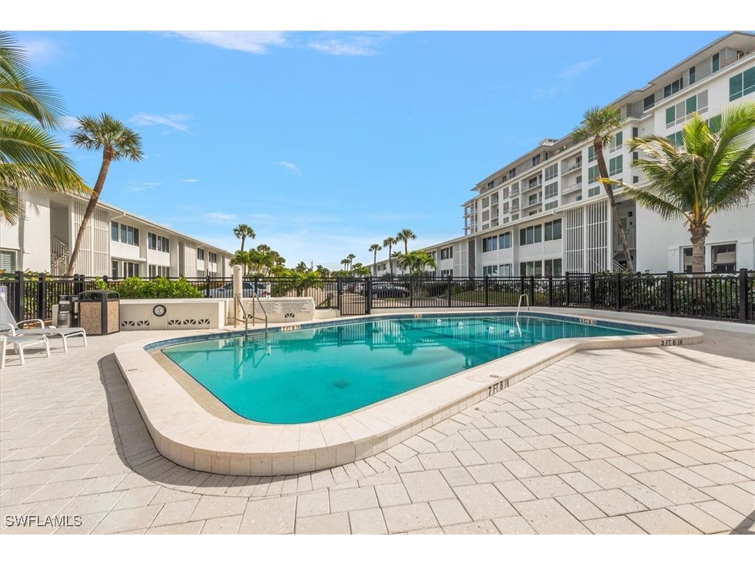1065 Gulf Shore Boulevard N #205 Naples FL 34102 225080012 image9