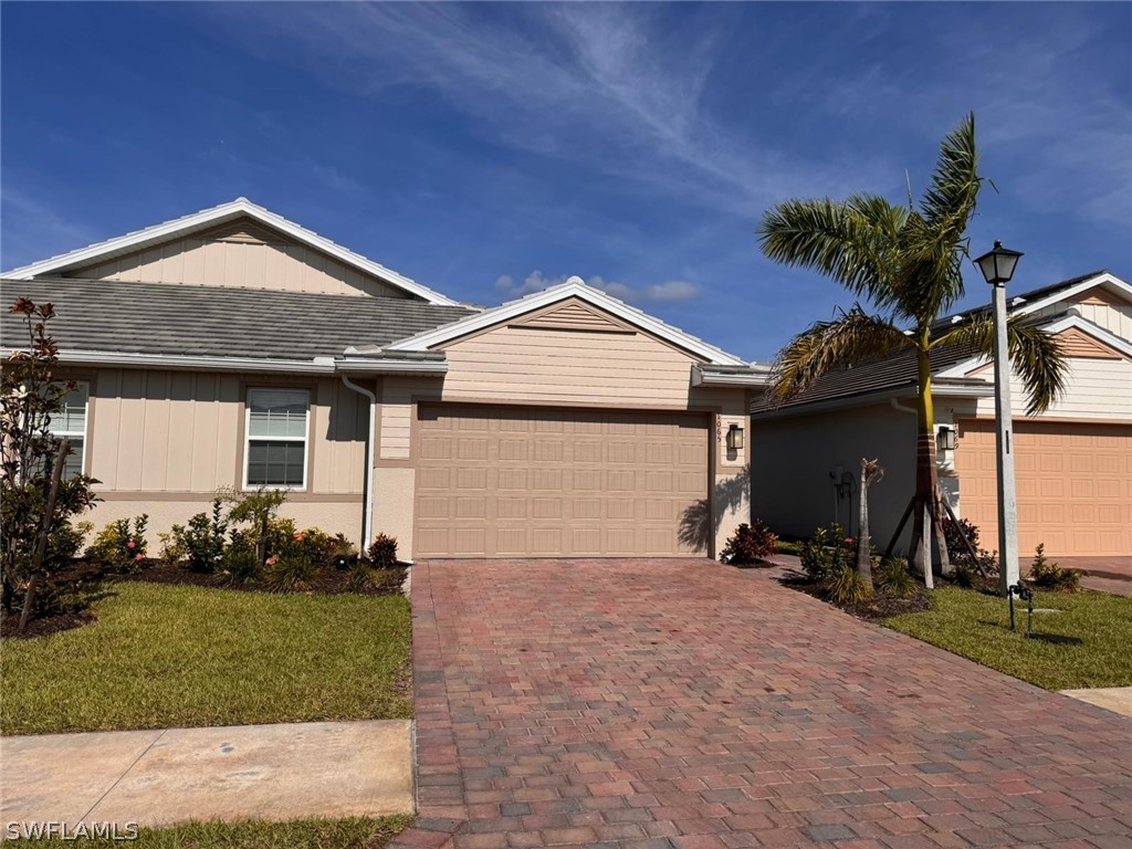 1065 Tranquil Brook Drive Naples FL 34114 224039297 image1