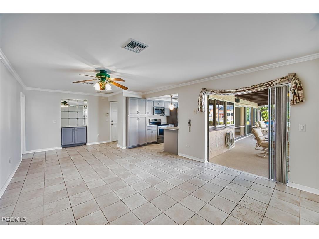 1066 Clarellen Drive Fort Myers FL 33919 2026001619 image22