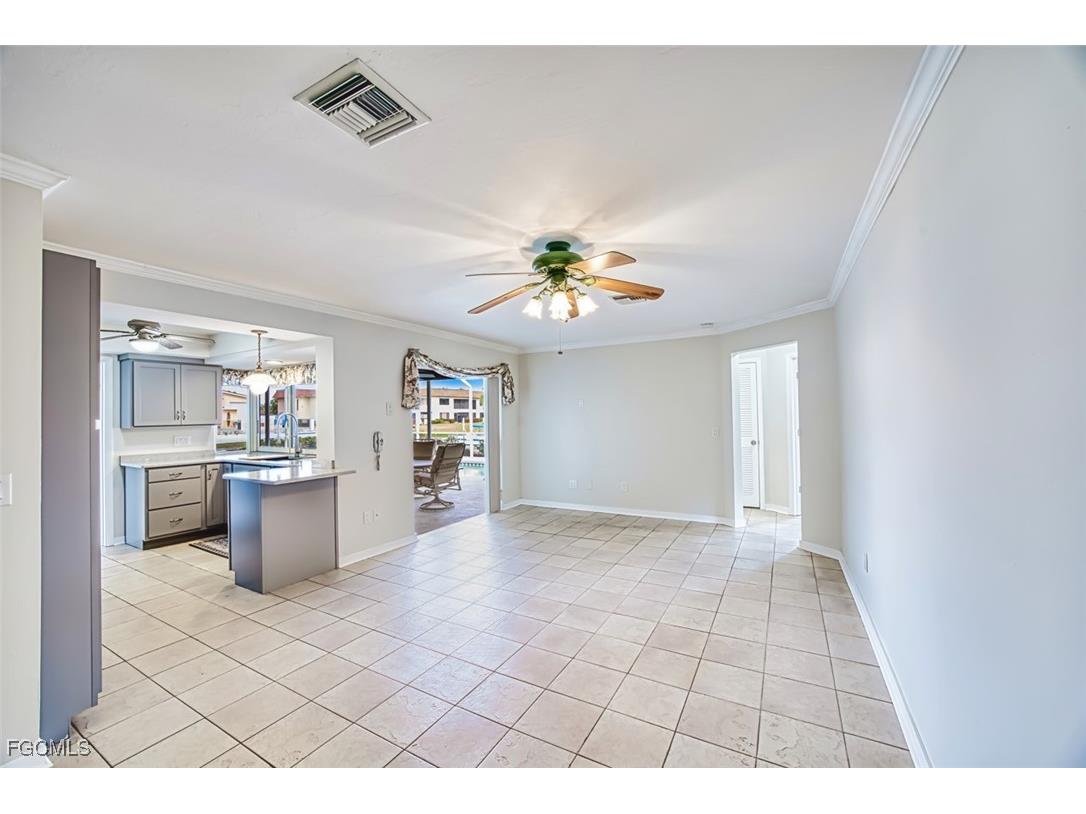 1066 Clarellen Drive Fort Myers FL 33919 2026001619 image23
