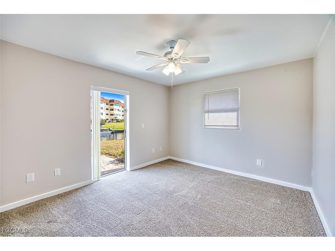 1066 Clarellen Drive Fort Myers FL 33919 2026001619 image25