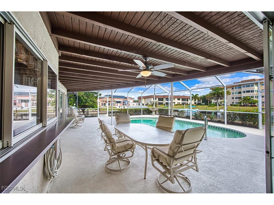 1066 Clarellen Drive Fort Myers FL 33919 2026001619 image31