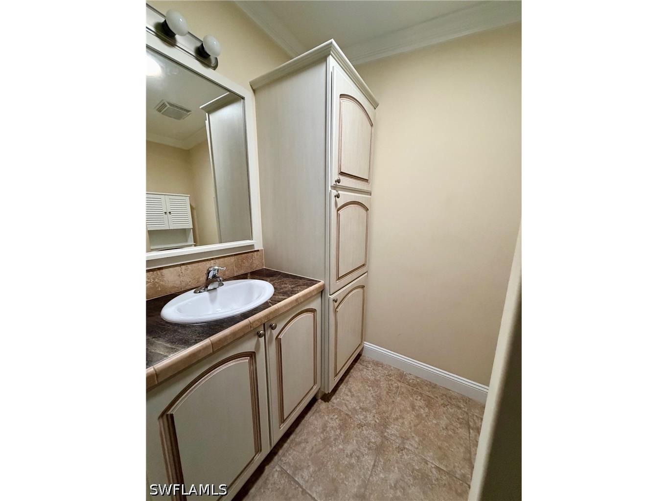 1066 Silver Lakes Boulevard Naples FL 34114 226017371 image17