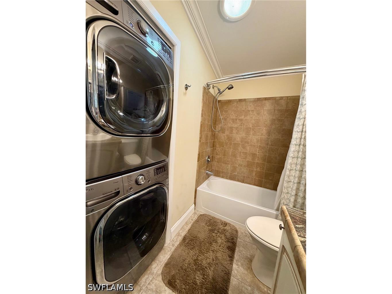 1066 Silver Lakes Boulevard Naples FL 34114 226017371 image27