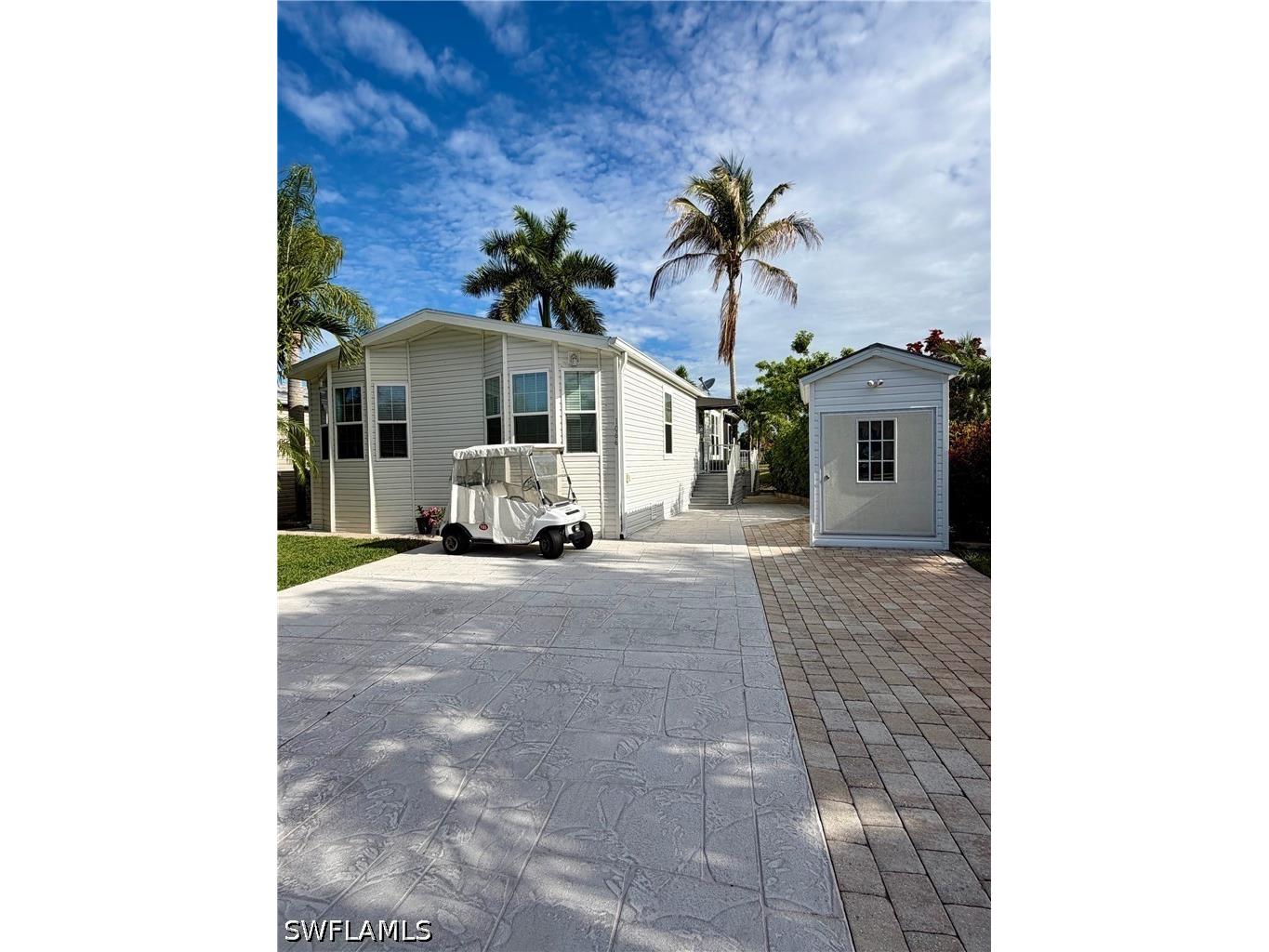 1066 Silver Lakes Boulevard Naples FL 34114 226017371 image5