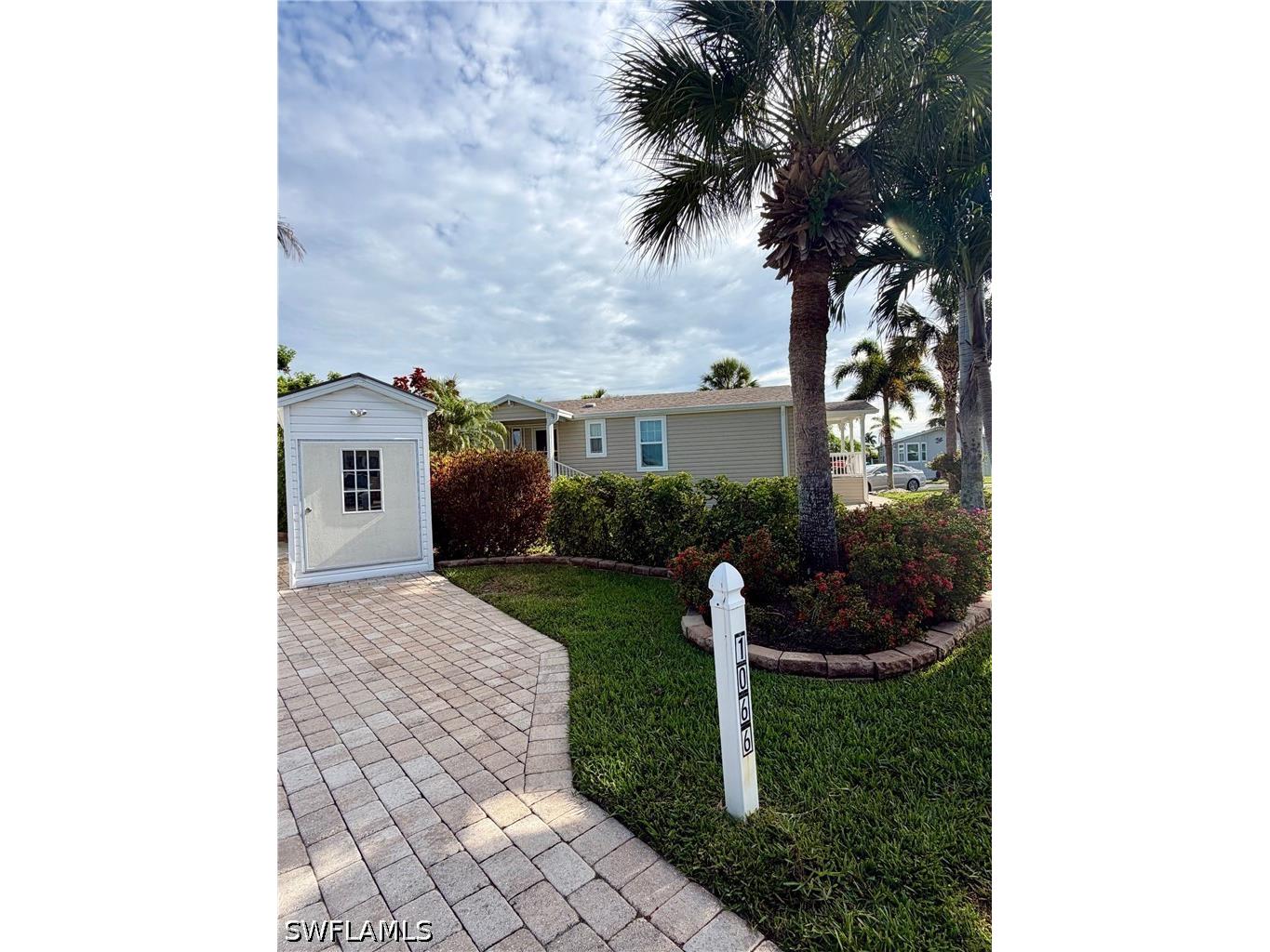 1066 Silver Lakes Boulevard Naples FL 34114 226017371 image7