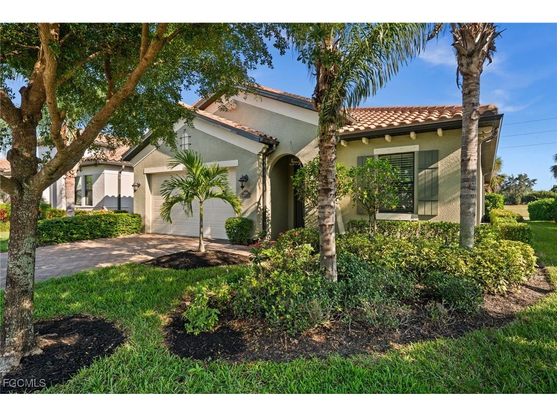 10661 Essex Square Boulevard Fort Myers FL 33913 2025023840 image2