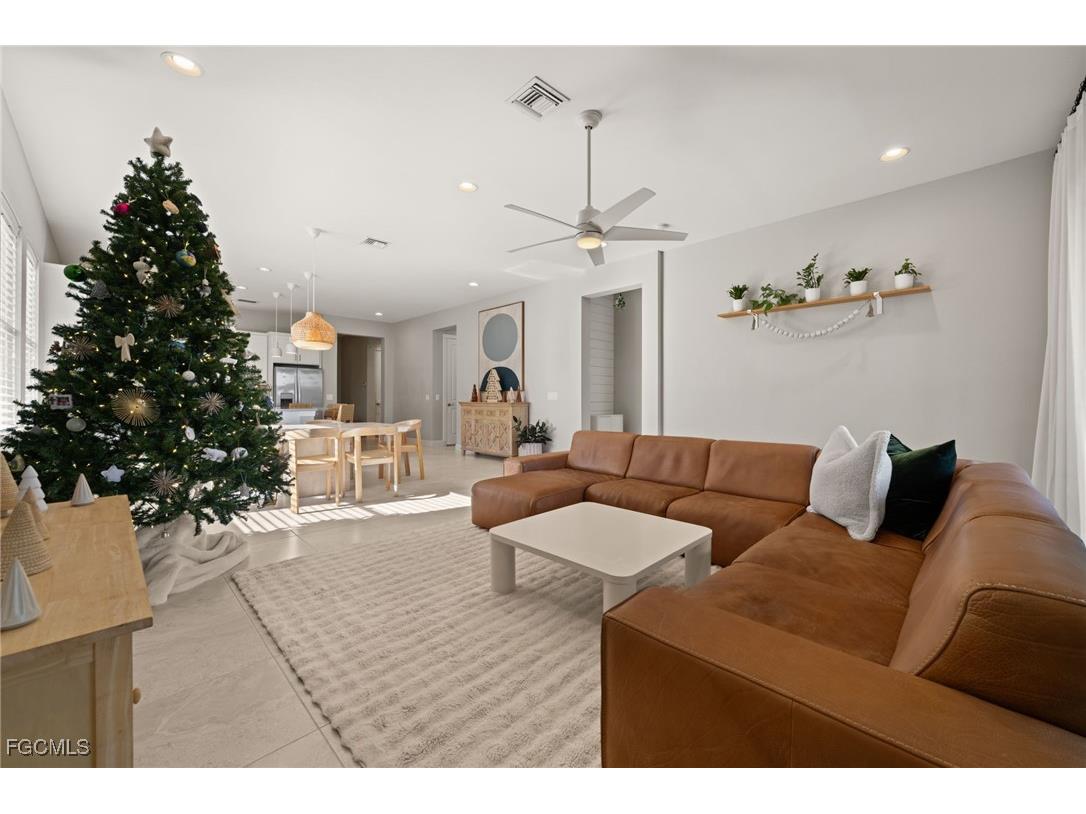 10661 Essex Square Boulevard Fort Myers FL 33913 2025023840 image20