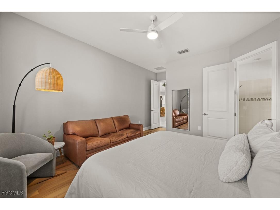 10661 Essex Square Boulevard Fort Myers FL 33913 2025023840 image22