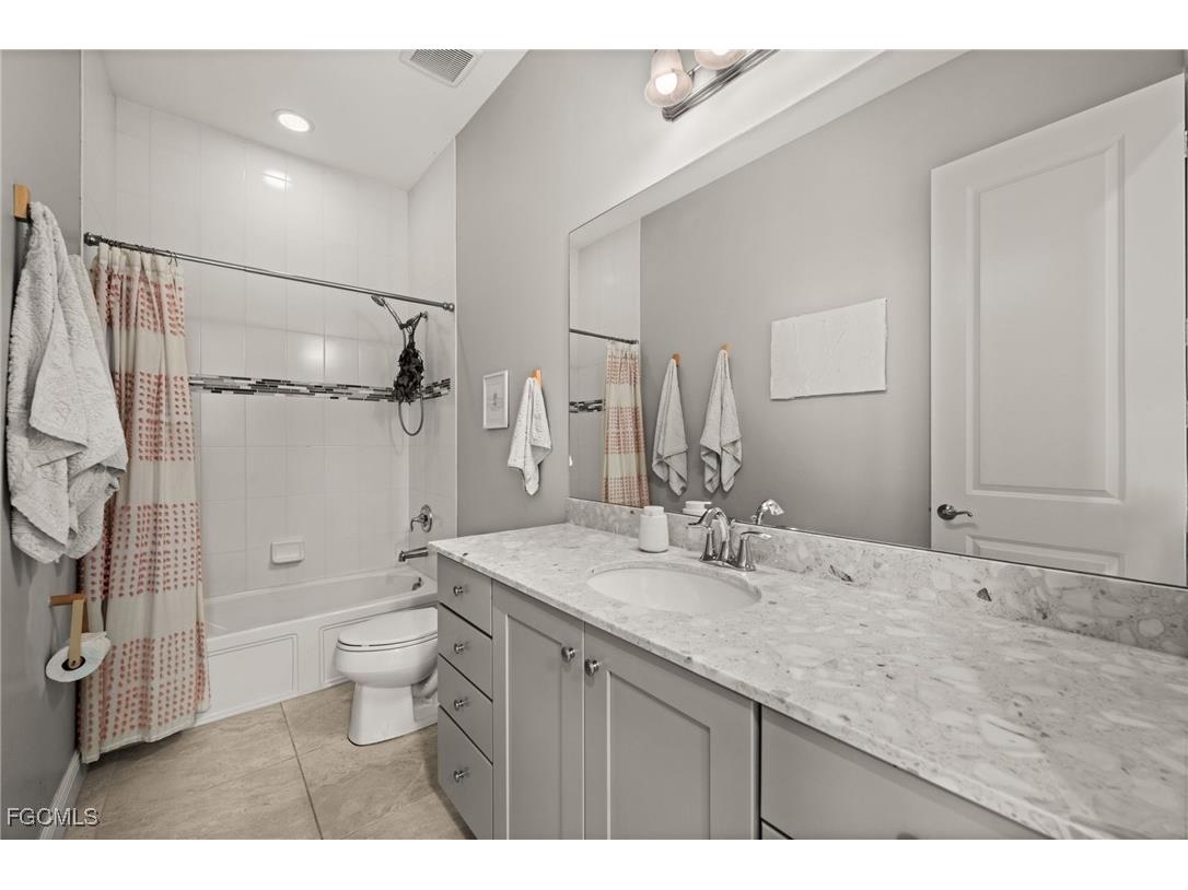 10661 Essex Square Boulevard Fort Myers FL 33913 2025023840 image30