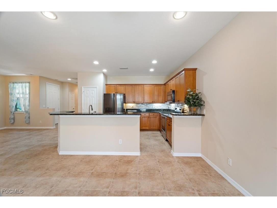10662 Camarelle Circle Fort Myers FL 33913 2025003263 image13