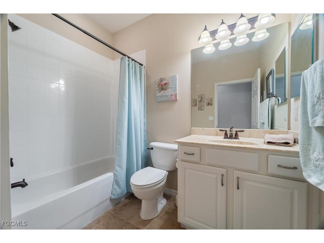 10662 Camarelle Circle Fort Myers FL 33913 2025003263 image27