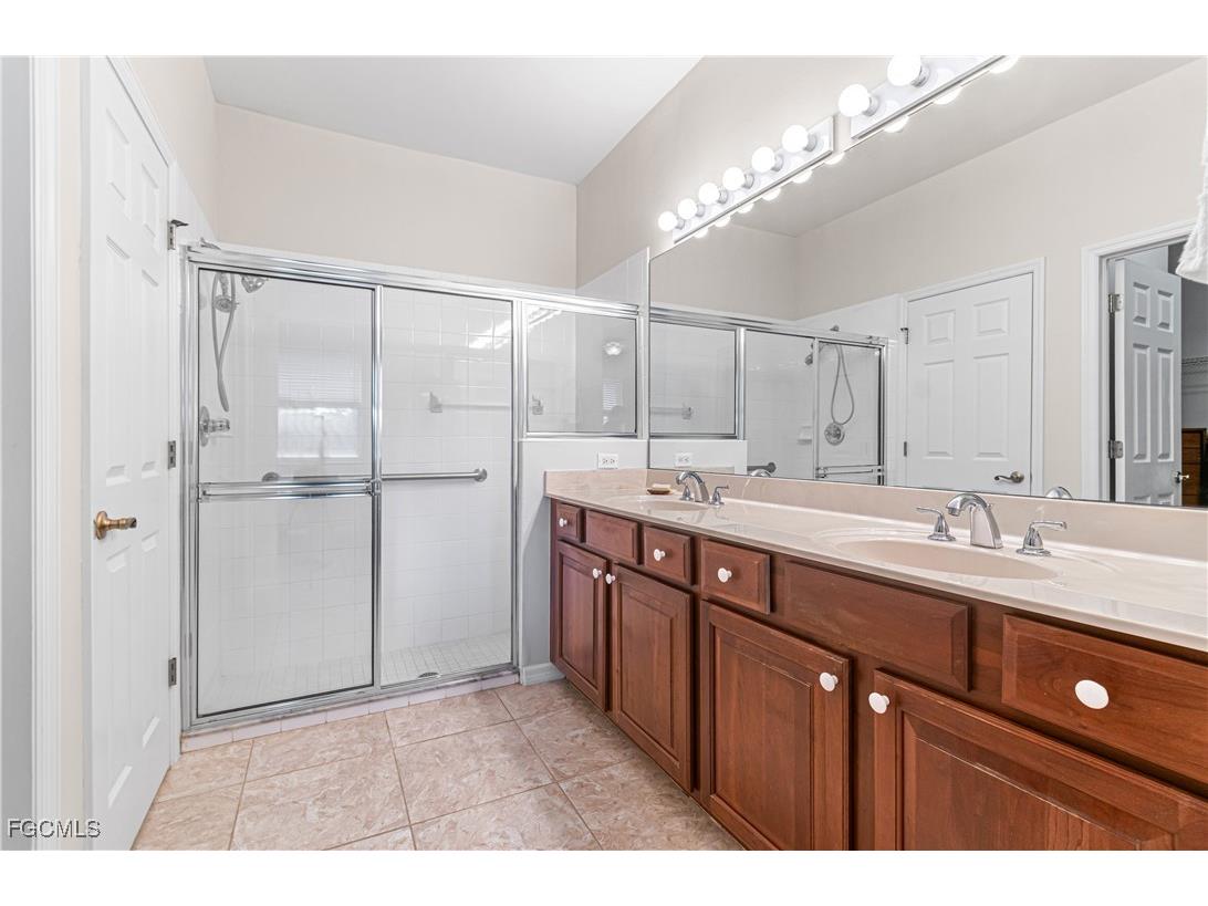 10663 Avila Circle Fort Myers FL 33913 2026002632 image20