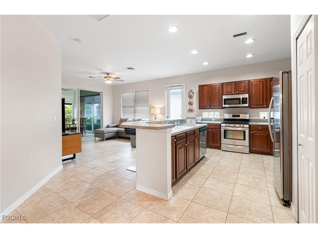 10663 Avila Circle Fort Myers FL 33913 2026002632 image5